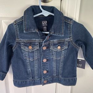 NWT GAP Baby 6-12 months Jean Jacket